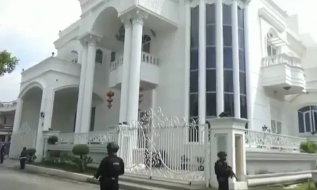 Geledah 2 Rumah Mewah Milik Bandar Judi Online Terbesar di Sumatera, Polisi Sita Dokumen Ini