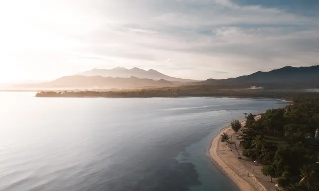 Pilihan Destinasi Wisata di Waktu Libur Natal dan Tahun Baru, Mulai Lombok Hingga Tana Toraja