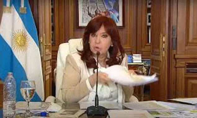 Wakil Presiden Argentina, Cristine Kirchner Nyaris Ditembak Persis di Depan Muka