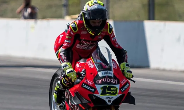 Calon Juara Dunia, Alvaro Bautista Keluhkan Minimnya Traksi Aspal Baru WSBK Mandalika 2022