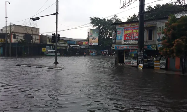 REKAP, Jalan Leuwi Panjang Kota Bandung Banjir Berulang dari Tahun ke Tahun Tak Ada Solusi dari Pemkot Bandung