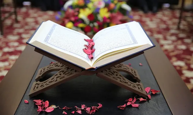 Teks Khutbah Jumat Terbaru, Tema: Bersama Al Quran untuk Meraih Syafaat di Hari Kiamat
