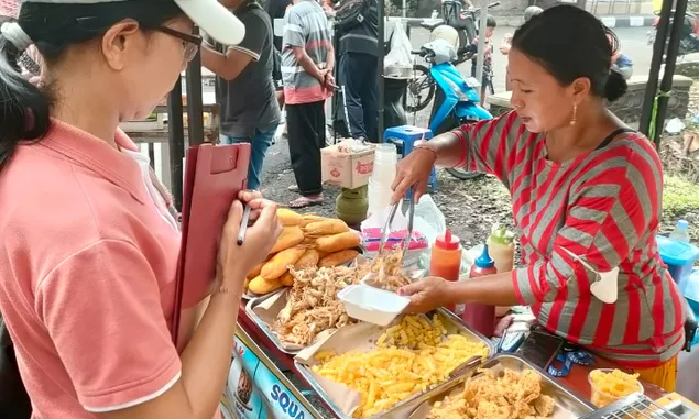 Cegah Jajanan Mengandung Nitrogen Cair, Puskesmas I Denpasar Timur Lakukan Sidak ke Pedagang Car Free Day