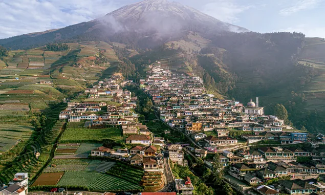 Nepal van Java, Indahnya Pemandangan Desa Tertinggi di Kaki Gunung Sumbing, Mirip Pegunungan Himalaya, Nepal
