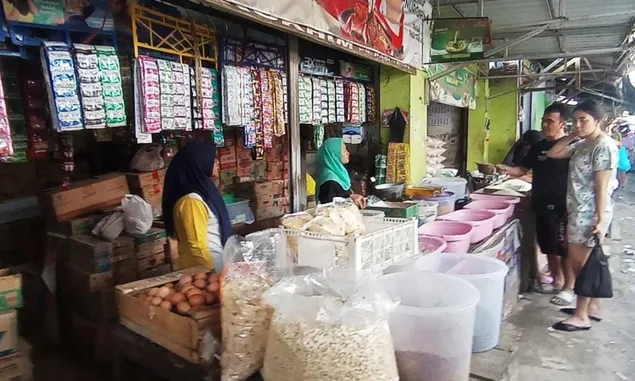 Jelang Ramadhan Harga Kebutuhan Naik, Ibu Rumah Tangga Panik, Kesulitan Atur Uang Belanja