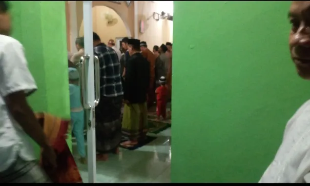 RAMADAN: Ini Penampakan Sholat Tarawih Malam Pertama di Plered Cirebon, Begini Kata DKM