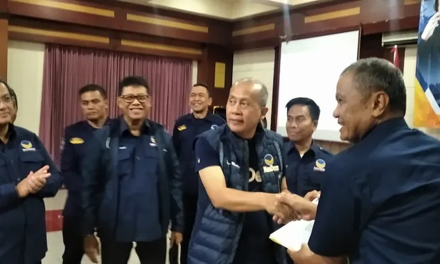 Duet Ade Hermawan dan Otong Koswara Langsung Pimpin Nasdem Kota Tasikmalaya, Gantikan Azies Rismaya Mahpud