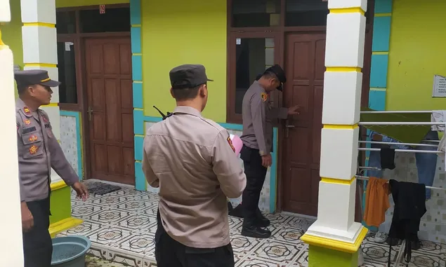 Dua pasangan Tak Resmi Terjaring Operasi Cipta Kondisi Tempat Indekos di Godong