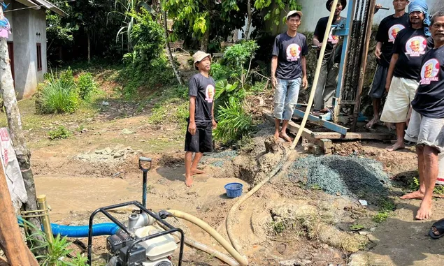 GMC Banten Beri Bantuan Sumur Bor untuk Ponpes Salafi