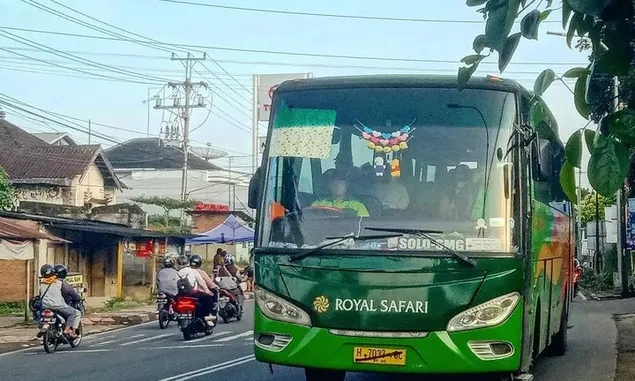Harga Tarif Lebaran 2024 Bus Royal Safari Rute Solo - Boyolali - Ampel - Salatiga - Bawen - Semarang PP