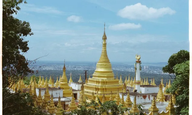 Menjelajahi Warisan Budaya Myanmar: Buku Terluas di Dunia di Pagoda Kuthodaw
