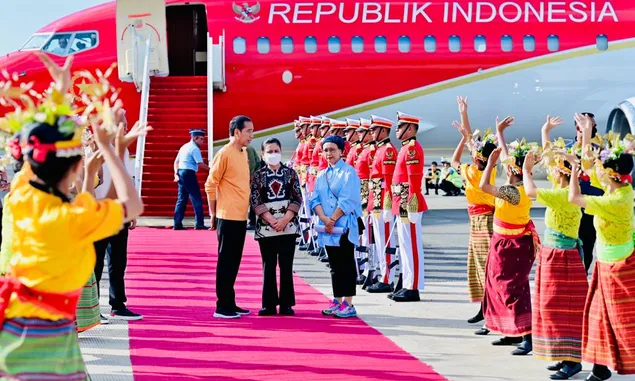 Tiba di Labuan Bajo, Presiden Jokowi Ikuti Simulasi Penyambutan Pemimpin ASEAN