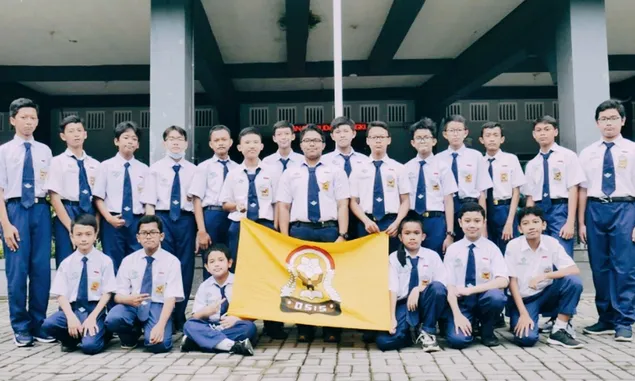 SMP Terbaik Nasional di KOTA SURAKARTA, Nilai Indeks Integritas Ujian Nasional IIUN 98.63 hampir Sempurna