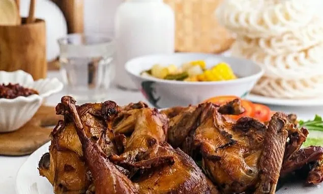 Rekomendasi Ayam Goreng Enak di Bandung, Nomor 4 Pujaan Wargi Bandung