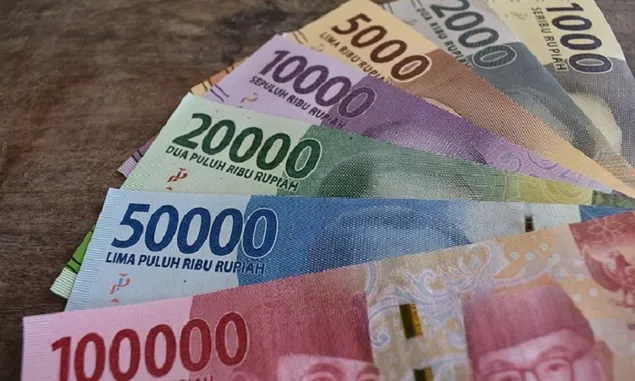 Rupiah Kian Melemah 45 Poin Terhadap  Dollar AS,  Pelaku Pasar Gamang 