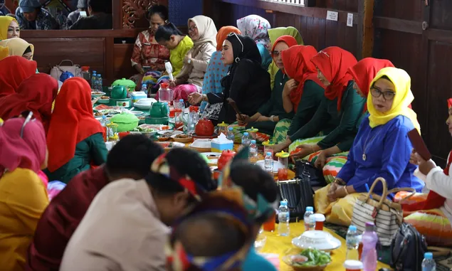 Seni dan Budaya Melayu Meriahkan Festival Kampung Caping
