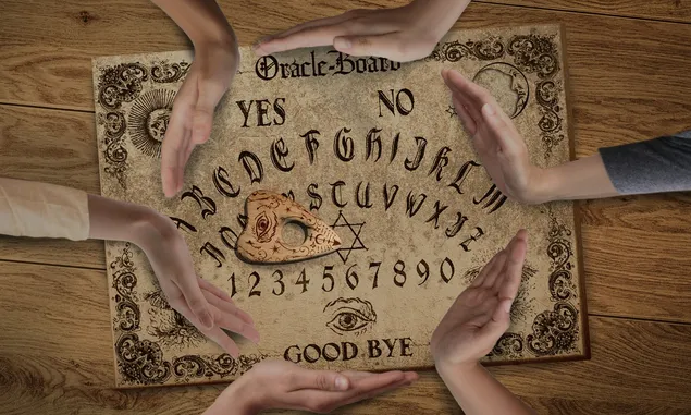 Sejarah Papan Ouija, Mainan yang Sering Muncul di Film Horror
