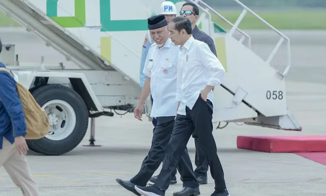 Kunker ke Sumbar, Presiden Joko Widodo Resmikan Bandar Udara Mentawai