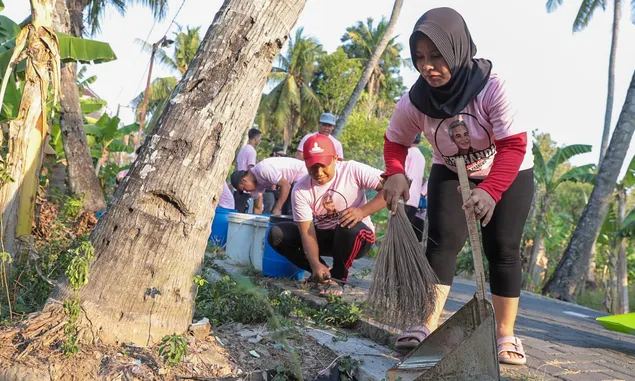 Peringati Hari Sumpah Pemuda, Srikandi Ganjar Gerakkan Milenial Bersih-Bersih Lingkungan di Semarang