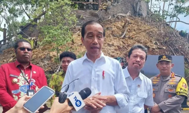 Presiden Jokowi Tanggapi Firli Bahuri Sebagai Tersangka Kasus Dugaan Pemerasan