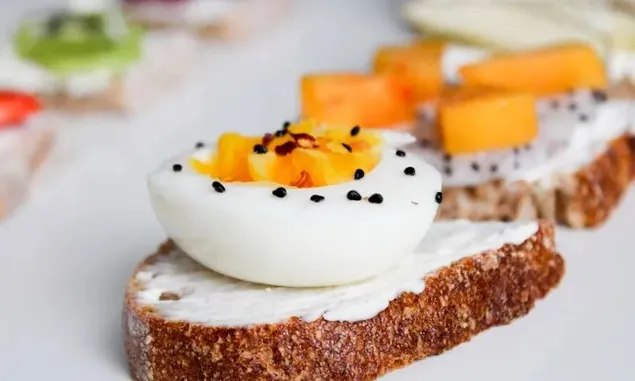 Mau Makan Telur, Cek Kolesterol Anda Dulu       