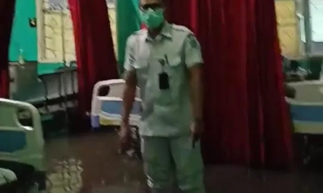 Meski Terendam Banjir, Direktur RSUD dr. Soekardjo Kota Tasikmalaya Pastikan Pelayanan Tetap Berjalan