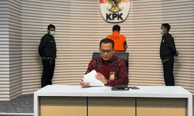 KPK Tetapkan Kepala BPPD Sidoarjo Ari Suryono sebagai Tersangka Dugaan Korupsi Pemotongan Insentif Pegawai 