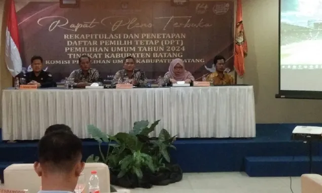 KPU Batang Skors Rapat Pleno Terbuka Akibat Kelalaian Tim PPK