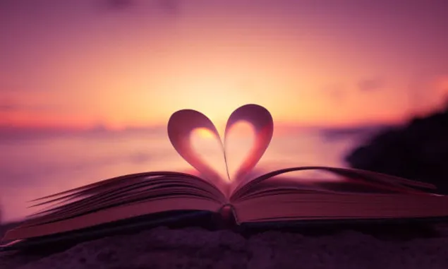 30 Puisi Cinta Klasik Yang Akan Membuat Dia Jatuh Cinta Pada Anda