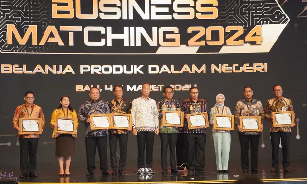 Luar Biasa !! Pemkab OKI Masuk 6 Pemda di Indonesia Terima Penghargaan P3DN 