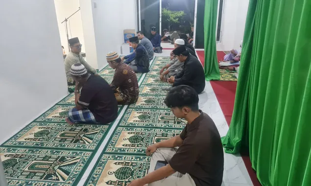 Tokoh Pemuda Pematangsiantar Aprial Ginting Safari Ramadhan di Masjid An Nur, Kecamatan Siantar Sitalasari