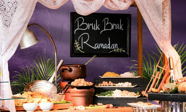 Buka Puasa Seru di Bruk Brak Ramadan Kimaya Braga Bandung yang Sajikan All You Can Eat Iftar