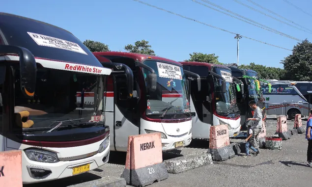 Daftar Mudik Gratis Presisi 2024, Polri Sediakan 400 Unit Bus Kapasitas 20 Ribu Penumpang
