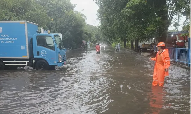 Banjir terjadi di 11 ruas Jakarta pada Jumat pagi 22 Maret 2024