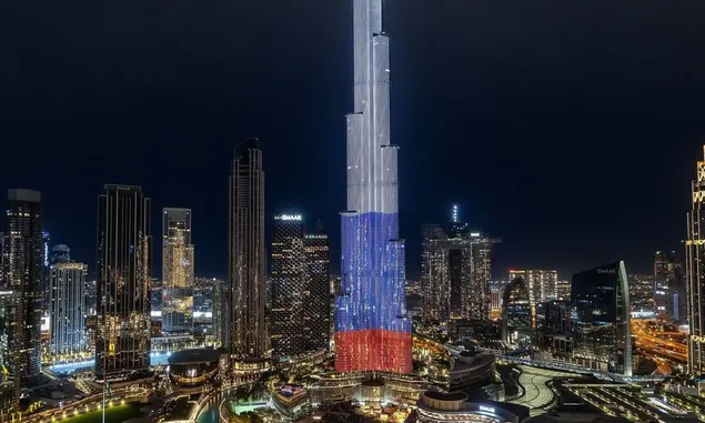 Burj Khalifa Bercahaya Merah-Putih-Biru, Dubai Dukung Rusia Lawan Terorisme