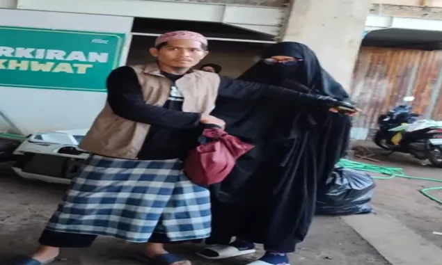 Viral pria bercadar di Makassar terciduk berada dalam jamaah perempuan! Motifnya bikin geleng-geleng kepala