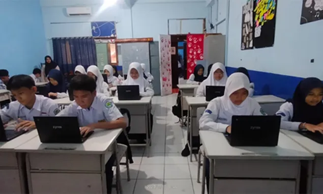 SMP Pasundan 12 Kota Bandung  Adumanis Tahfidz Qur’an jeung Pendidikan IT Coding
