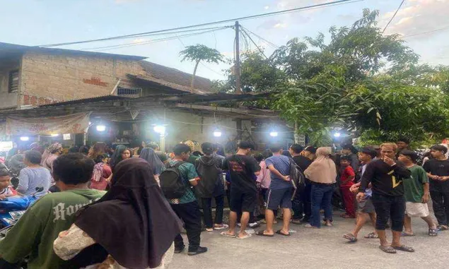Yuk War Takjil di Jalan Cemara Raya Perumnas I Karawaci Tangerang, Beragam Takjilnya, Awas Kalap!