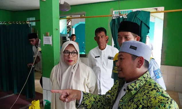 Cek Penyaluran Bantuan Bedah Musala dan RTLH, Sekda Syarifah: Ini Tanah Wakaf