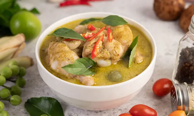 Resep Opor Ayam Untuk Lebaran Idul Fitri Ala Chef Martin Praja, Dijamin Lezat!