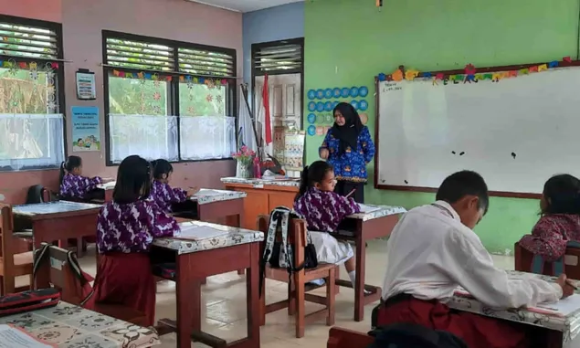 Siswa di Belitung Kembali Masuk Sekolah Usai Libur Idul Fitri 1445 Hijriah Disdikbud Lakukan Peninjauan