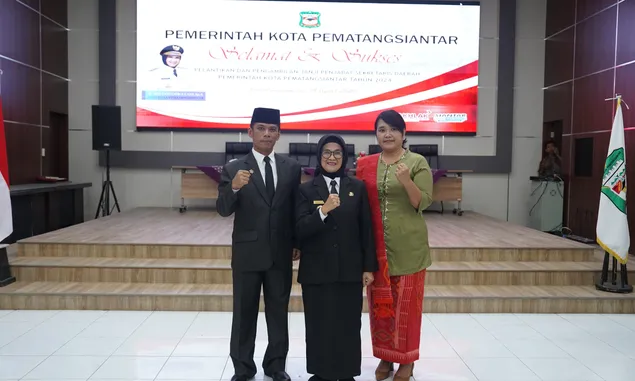 Wali Kota Pematangsiantar dr Susanti Lantik Pj Sekda Junaedi Sitanggang