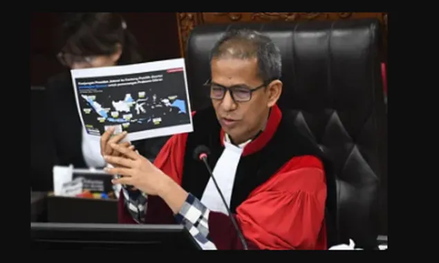 3 Hakim MK Disenting Opinion saat Beri Putusan Sengketa Pilpres 2024, Singgung Dinasti Politik dan Bansos