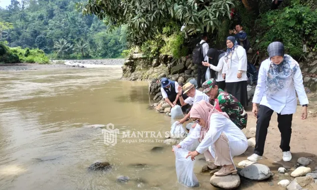 Peringati Hari Bumi 2024, Dinas Perikanan Gelar Gerakan Pelestarian Sungai di Cisolok Sukabumi