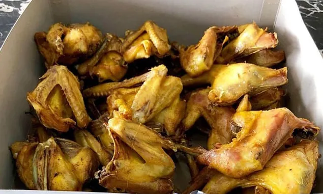8 Ayam Goreng yang Terkenal Di Tasikmalaya, Renyahnya Rekomended Bisa Bikin Penikmat Kuliner Ingin Datang Lagi