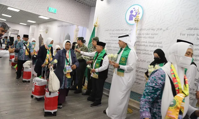 Tiba di Bandara AMAA Madinah Jamaah Haji Indonesia Langsung Lewat Jalur Cepat