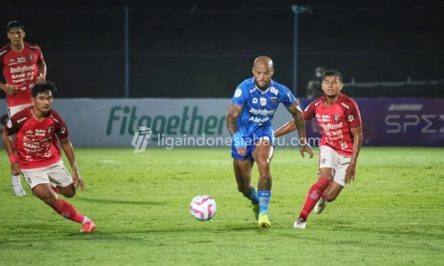 Persib Bandung Dipaksa Bermain Imbang oleh Bali United Dengan Skor 1-1