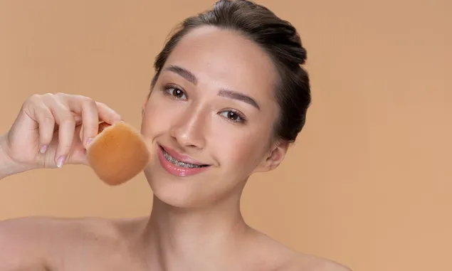 5 Tips Mengaplikasikan Cushion untuk Kulit Kering agar Anti-Crack: Rahasia Kulit Lembap dan Sempurna