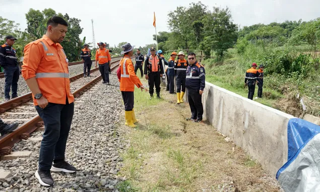 KAI Daop 4 Semarang Intensifkan Pemeriksaan Jalur KA di Titik Rawan Longsor dan Banjir