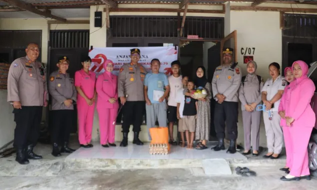 Kapolres Langkat Anjangsana ke Personel yang Sakit, Wujud Kepedulian di Hari Bhayangkara ke-79